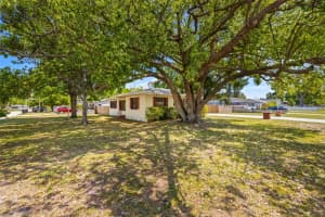 2890 40TH AVENUE, ST PETERSBURG, FL 33714 Sold 05/02/25