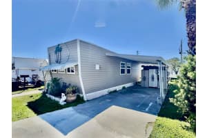 800 32ND AVENUE, ST PETERSBURG, FL 33705 - MLS#MFRTB8366816