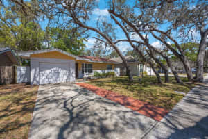 1660 DARTMOUTH STREET, CLEARWATER, FL 33755 Sold 05/05/25