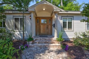 737 25TH AVENUE, ST PETERSBURG, FL 33704 Sold 05/01/25