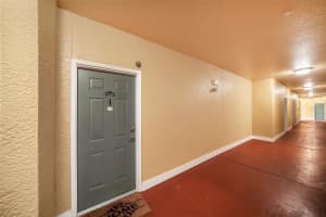 4207 DALE MABRY HIGHWAY, TAMPA, FL 33611 Sold 06/02/25