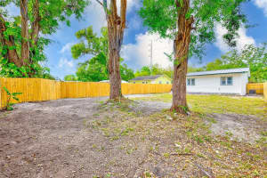 8409 N JONES AVE, TAMPA, FL 33604 Sold 05/05/25