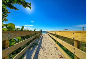 800 GULF BOULEVARD, INDIAN ROCKS BEACH, FL 33785 Sold 06/02/25