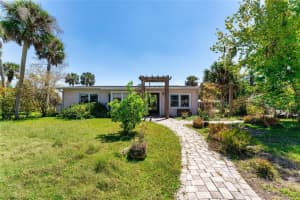 112 GAUSE DRIVE, VENICE, FL 34293 - MLS#MFRTB8367325
