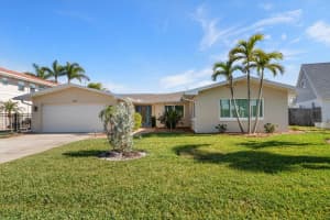 4544 HARBOR HILLS DRIVE, LARGO, FL 33770 - MLS#MFRTB8367333