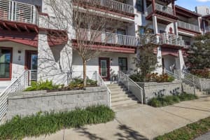 946 HIGHLAND AVENUE, DUNEDIN, FL 34698 Sold 06/20/25