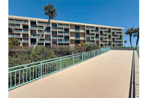 1 KEY CAPRI #301E, TREASURE ISLAND, FL 33706 - MLS#MFRTB8367358