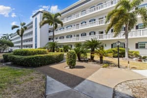 131 Bluff View Dr #101, BELLEAIR BLUFFS
