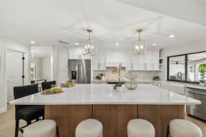 9807 BAY ISLAND DRIVE, TAMPA, FL 33615 Sold 09/05/25