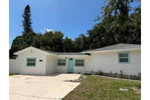 7202 8th Ave N, ST PETERSBURG