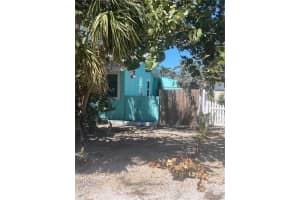 515 77TH AVENUE, ST PETE BEACH, FL 33706 - MLS#MFRTB8367519