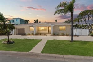 601 Boca Ciega Isle Dr, ST PETE BEACH