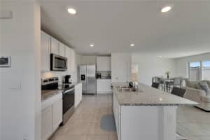 35260 SPRUCE KNOB COURT, DADE CITY, FL 33525 - MLS#MFRTB8367570