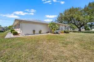 1901 CANTERBURY LANE, SUN CITY CENTER, FL 33573 Sold 07/29/25