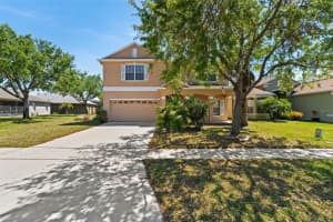 13525 MIRROR LAKE DRIVE, ORLANDO, FL 32828 Sold 05/05/25