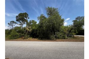 17200 CARSON AVENUE, PORT CHARLOTTE, FL 33948 - MLS#MFRTB8367700