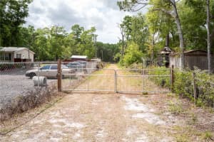 18351 DEASON DRIVE, SPRING HILL, FL 34610 - MLS#MFRTB8367718