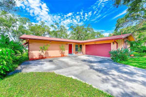 1895 LAKE JUDY LEE DRIVE, LARGO, FL 33771 Sold 05/05/25