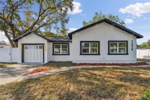 7210 8th Ave N, ST PETERSBURG
