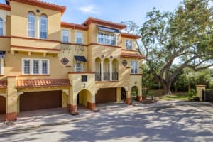 264 SEAGATE COURT, DUNEDIN, FL 34698 Sold 07/28/25
