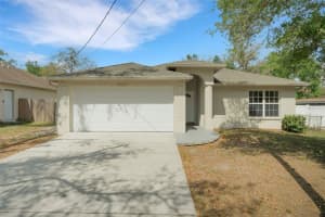 10212 TAKOMAH TRAIL, TAMPA, FL 33617 Sold 05/09/25
