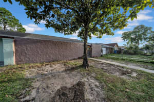 8325 ELKWOOD LANE, TAMPA, FL 33615 Sold 07/07/25