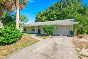 1424 Castleworks Ln, TARPON SPRINGS