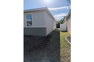 11527 SOUTHERN CREEK DRIVE, GIBSONTON, FL 33534 - MLS#MFRTB8368048