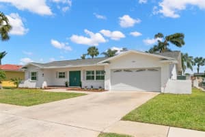 3945 VERSAILLES DRIVE, TAMPA, FL 33634 - MLS#MFRTB8368058