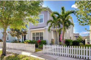 11309 GRAND PARK AVENUE, RIVERVIEW, FL 33578 Sold 08/07/25