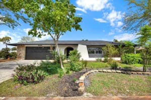 8085 QUINN COURT, SEMINOLE, FL 33777 Sold 06/03/25