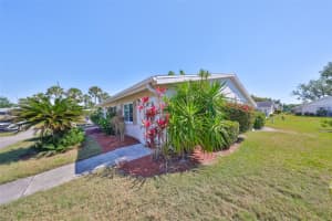 2202 CLUBHOUSE DRIVE, SUN CITY CENTER, FL 33573 - MLS#MFRTB8368163