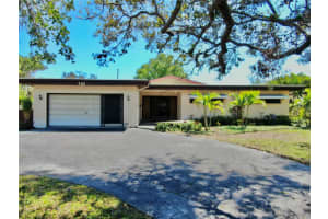 500 OLEANDER WAY, ST PETERSBURG, FL 33707 Sold 07/15/25