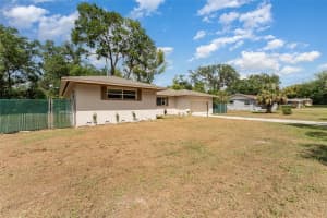 933 QUEEN STREET, LAKELAND, FL 33803 - MLS#MFRTB8368256
