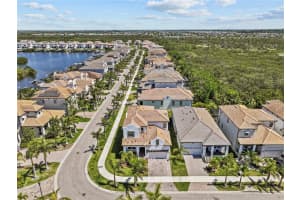 923 SEAGRAPE DRIVE, RUSKIN, FL 33570 Sold 08/29/25