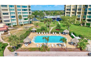 736 ISLAND WAY, CLEARWATER BEACH, FL 33767 - MLS#MFRTB8368329