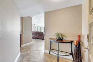 736 ISLAND WAY, CLEARWATER BEACH, FL 33767 - MLS#MFRTB8368329