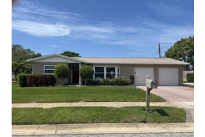 8392 137TH LN, SEMINOLE, FL 33776 Sold 06/13/25