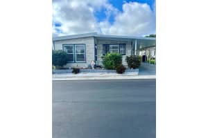 719 Sugar Palm St, LARGO