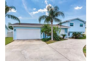 8722 HICKORYWOOD LANE, TAMPA, FL 33615 Sold 09/09/25