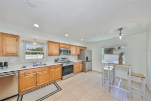 7491 CEDAR STREET, ST PETERSBURG, FL 33702 - MLS#MFRTB8368424