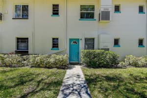 525 9TH AVENUE, ST PETERSBURG, FL 33701 - MLS#MFRTB8368442