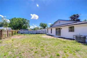 911 KIRKCALDY WAY, VALRICO, FL 33594 - MLS#MFRTB8368474