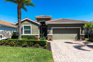2855 ORIOLE DRIVE, SARASOTA, FL 34243 Sold 07/28/25