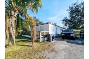 1743 FLINT DRIVE, AUBURNDALE, FL 33823 Sold 04/16/25