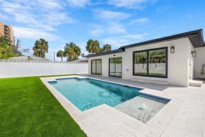 864 MANDALAY AVENUE, CLEARWATER BEACH, FL 33767 Sold 11/25/25