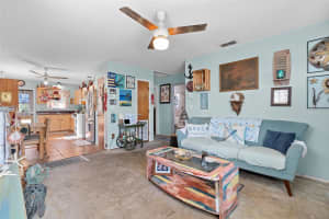 1021 11TH AVENUE, LARGO, FL 33770 Sold 05/16/25