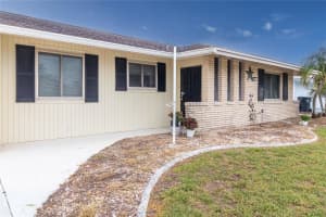733 OJAI AVENUE, SUN CITY CENTER, FL 33573 Sold 09/10/25