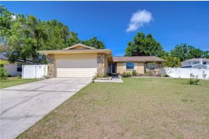 910 BLACK KNIGHT DRIVE, VALRICO, FL 33594 Sold 05/07/25