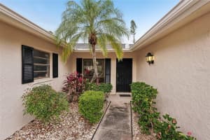 7094 FAIRWAY BEND CIRCLE, SARASOTA, FL 34243 - MLS#MFRTB8368701